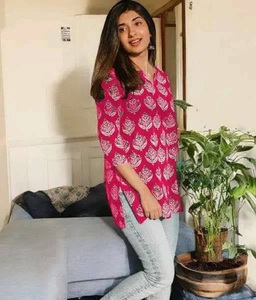 Women Rayon <b>Kurti</b> and Top With Floral Print Loose Fit and Midi Length Casual Wear India Pakistan Style for Women Wear Top - Product Image 1