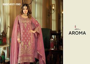 Collection Premium : Ensemble pantalon-dupatta en organza doux avec broderie dorée riche, manches droites et cloche – Exportateur indien - Product Image 3