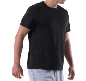 Camiseta de hombre con estampado de logotipo personalizado de manga corta de nuevo diseño | Camisetas casuales de hombre de alta calidad a precio al por mayor en color sólido - Product Image 3