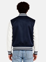Veste universitaire en satin de créateur avec broderie personnalisée et boutons-pression de qualité supérieure pour les collections streetwear modernes