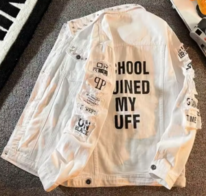 เสื้อแจ็คเก็ตยีนส์สีขาวสำหรับผู้ชาย สไตล์สตรีทแวร์ ปกเสื้อแบบพับได้ ดีไซน์ลายปะติด ตกแต่งด้วยการพิมพ์แบบรีดร้อน ทรงปกติ เหมาะสำหรับใส่ลำลองในฤดูใบไม้ผลิ ผลิตจากผ้าฝ้าย - Product Image 6