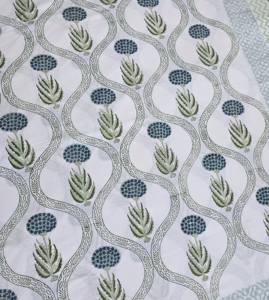 Cubrecama y Funda de Almohada de Algodón Percal Estampado a Mano, 200 Hilos, Ecológico, con Diseño Floral Azul y Verde Salvia, Tamaño King/Queen - Product Image 3