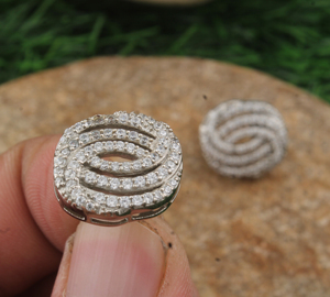 Pendientes de Plata de Ley 925 con Circonitas Cúbicas, Joyería de Plata Hipoalergénica de Lujo para Mujer, Venta al por Mayor - Product Image 3