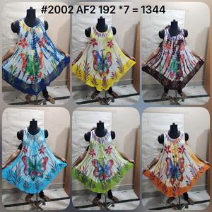 Vestido Midi Tipo Paraguas con Cuello en V, Estampado Batik Bohemio y Tejido con Efecto Ilusión - Product Image 4