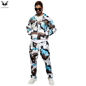 Conjunto de Sudadera con Capucha y Pantalones Deportivos Personalizados, Modernos, de Alta Demanda, Duraderos, con Estampado Urbano y Cierre de Cremallera, para Hombre - Product Image 4