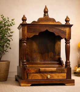 Templo de Madera Tallada para el Hogar |   Altar Compacto para Dios con Bandeja Extraíble |   Comercio al por mayor B2B en India - Product Image 5