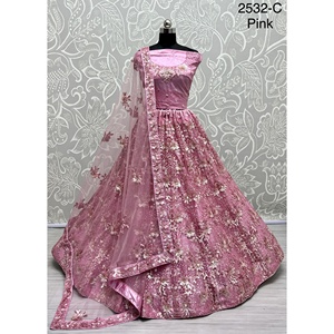 Fabzone Indian Bridal Collections Vêtements de mariage en velours avec Zarkhan Work for Brides - Product Image 6