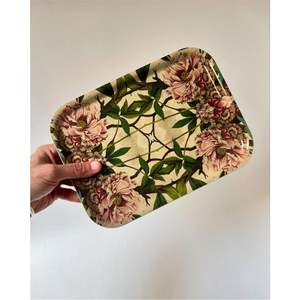 Bandeja de Servir de Porcelana Esmaltada de Lujo |   Bandeja Decorativa para Alimentos de Metal Resistente |   Bandeja para Mesa de Centro con Estampado Floral |   Regalos al por Mayor B2B - Product Image 1