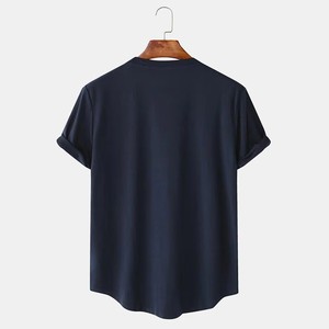 Camiseta de algodón 100% de alto gramaje con dobladillo redondo, estilo streetwear, 220 GSM, con logotipo personalizado bordado, OEM ODM, venta al por mayor - Product Image 2