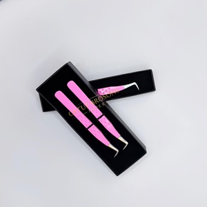 Pinzas para Pestañas de Acero Inoxidable con Punta de Fibra Duradera, Diseño de Corazón Recortado, Recubrimiento en Polvo Rosa Claro, 90 Grados - Product Image 6