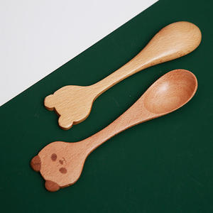 Juego de cubiertos de madera de acacia, mango, pino, madera roja y otras maderas disponibles con diseño personalizado por M.I.G. EXPORTACIONES. - Product Image 2
