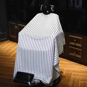 Cape de coiffure professionnelle RAMAFHH MEDAX en pongé rayé blanc et noir, résistante à l'eau et confortable pour la coupe de cheveux - Product Image 3