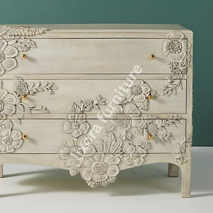 Commode de luxe artisanale en bois massif à 3 tiroirs, avec relief floral végétal orné, finition blanc antique - Product Image 4
