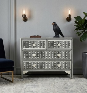 Commode à 6 tiroirs en bois sculpté à la main, style moderne, noir et blanc, fabrication indienne - Product Image 1