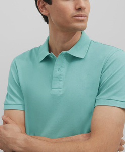 เสื้อโปโลคอวีผู้ชาย สีเบจ ผ้าฝ้าย แขนสั้น ทรงปกติ สวมใส่สบาย สีพื้น ผ้าถัก ระบายอากาศได้ดี - Product Image 1