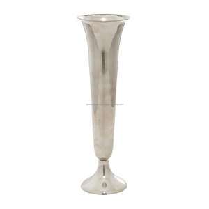 Vase de table en aluminium finition nickel de haute qualité, fait main, écologique et moderne, de la marque Azora Industries - Product Image 3