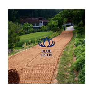 Tapis rustique en fibre de coco disponible, surface en fibre de coco naturelle pour la couverture des entrées et l'utilisation sur les sols intérieurs - Product Image 1