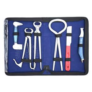 Kit de Herrador para Herraduras con Pulidor, Cortacascos para Potros, Probador de Sensibilidad de Cascos, Cortacascos de 12 pulgadas de ancho y Cuchillo para Alineación de Cascos - Product Image 1