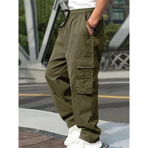 Pantalon de jogging cargo streetwear pour homme, coupe ample, multi-poches, en molleton de coton, avec logo personnalisé, pantalon oversize - Product Image 3