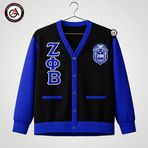 เสื้อคาร์ดิแกนอะคริลิกสำหรับผู้หญิง ยี่ห้อ Zeta Phi Beta รุ่น Finer Embroidery ป้องกันรอยยับ สไตล์วินเทจ |   เสื้อคาร์ดิแกนปักลายแบบกำหนดเองของชมรม ZOB - Product Image 1
