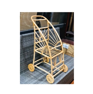 Mini juego de mimbre marrón hecho a mano de sillas y mesa de fábrica de Vietnam, juguete DIY para muñeca, regalo para niños para Año Nuevo - Product Image 4