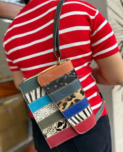 กระเป๋าหนังแฮนด์เมดกระเป๋าหนังรีไซเคิลสำหรับผู้หญิงผมพิมพ์ลายสัตว์กระเป๋าถือขนาดกลางสะพายไหล่ - Product Image 3