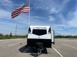 Nouveau 2025 E-a-s-t To W-e-s-t Longitude 255BH - Product Image 4