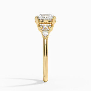 Anillo de compromiso con diamantes en racimo ornamentado - Product Image 2