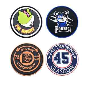 ป้ายยาง PVC แบบ OEM รูปทรงกลม ติดด้วยแถบตีนตุ๊กแก พร้อมโลโก้แบบกำหนดเอง ดีไซน์ 3 มิติ สำหรับตกแต่งเสื้อผ้าและเครื่องประดับ ตราสัญลักษณ์ส่วนบุคคล - Product Image 5