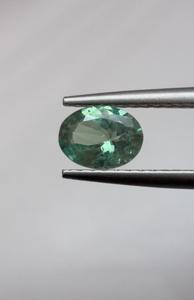 Piedra Preciosa de Alejandrita Natural, Color Púrpura Cambiante, Corte Ovalado, 0.77ct, Piedra Suelta Facetada para Joyería Personalizada, Anillo, Colgante, Coleccionista - Product Image 2