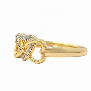 Bague de fiançailles pour femme en argent sterling plaqué or poli, sur mesure, classique, avec zircone sertie pavé, 4 couches de plaqué fantaisie - Product Image 2