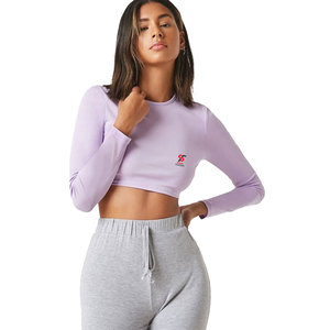 Top Corto para Mujer, Diseño Moderno y Minimalista, Estampado Sólido, Ligero y Cómodo, Ideal para Fiestas de Graduación - Product Image 3