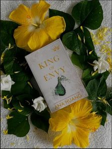 King of Envy de Ana Huang, libro en tapa blanda, novela en inglés, éxito de ventas, libro de alta calidad, novela romántica de moda - Product Image 1