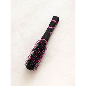 Roll Cushion <b>Hairbrush</b> Model Daiso1704 - Product Image 1