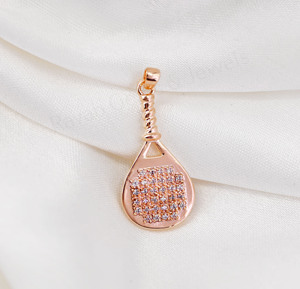 Colgante de Lujo Más Vendido, Chapado en Oro Rosa, Plata 925, 33mm, con Diseño de Raqueta de Tenis y Pavé de Circonitas, Joyería Fina - Product Image 5