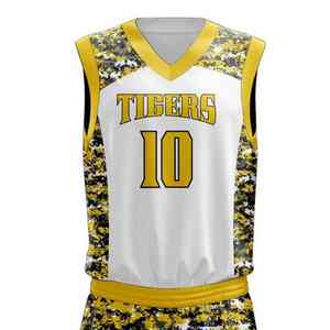 Ensemble de sport ergonomique en tissu extensible avec logo personnalisé, panneaux latéraux ventilés, uniforme 7on7 de haute qualité - Product Image 3