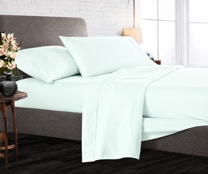 Ensemble de draps de lit 4 pièces, taille King, 200 fils – Vert menthe |   Literie douce, respirante et confortable |   Facile à porter avec une touche d'élégance - Product Image 1