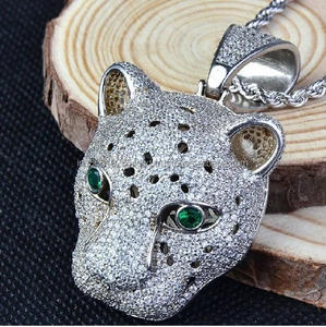 Pendentif léopard en or blanc 14kt de haute qualité Moissanite d'Inde - Product Image 5