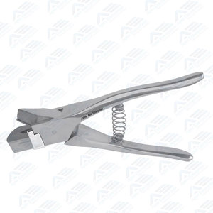 Durable Ear Notcher for Livestock Identification Best Selling Large Stainless Steel U-Notch Ear <b>Tag</b> Tool - Product Image 5