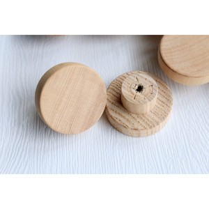 Poignée de porte de placard en bois de luxe, boutons en bois de hêtre fabriqués en Inde, magnifiquement conçus par KHOOSI OVERSEAS - Product Image 2