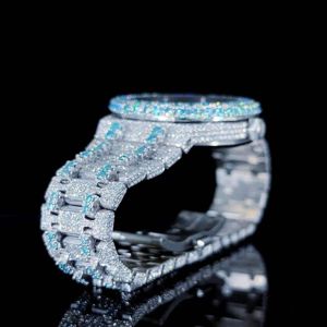 Reloj de Lujo con Correa Plateada y Diamantes, Esfera Redonda, Cuarzo Analógico, con Detalles de Moissanita y Diamantes Elegantes - Product Image 2