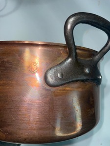 Casserole vintage en cuivre avec couvercle, forme ronde, diamètre 33 cm, poignées en acier inoxydable, ustensile de cuisine en métal durable - Product Image 2