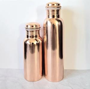 Botella de Agua de Cobre Puro de Primera Calidad, Ecológica y Reutilizable para el Hogar y la Oficina, Disponible en Grandes Cantidades - Product Image 1