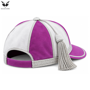 Casquette d'honneur élégante en velours violet et blanc avec bordure tressée argentée et pompon – Casquette classique pour l'école, les équipes sportives, les présentations et les célébrations - Product Image 3