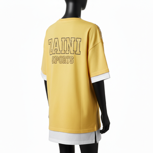 T-shirt en coton GSM premium pour femme, double couche, style streetwear, ourlet superposé, logo personnalisé thermocollé, t-shirt double couche en coton pour femme - Product Image 5