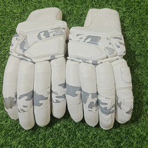 Gants de cricket à ajustement anatomique avec protection des doigts, confortables pour le battement, avec panneaux latéraux en maille respirante, rapides - Product Image 6