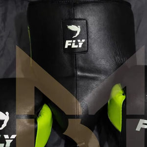 Nouvel ensemble d'entraînement de boxe noir et vert fluo 2026 avec logo personnalisé – Kit professionnel de sparring et d'équipement de combat pour le kick-boxing - Product Image 2
