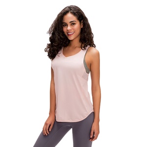 เสื้อกล้ามออกกำลังกาย UltraStretch Sculpt & Lift สำหรับผู้หญิง ซับเหงื่อ กระชับรูปร่าง เหมาะสำหรับออกกำลังกายในสตูดิโอ - Product Image 1