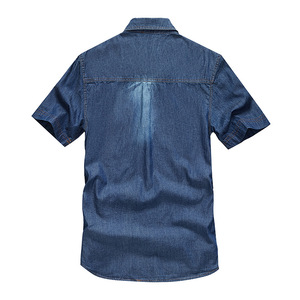 เสื้อเชิ้ตแขนสั้นผ้ายีนส์ผู้ชาย ปกคอปก ติดกระดุม สีพื้น ทรงเข้ารูป สไตล์ลำลอง สำหรับแฟชั่นฤดูใบไม้ร่วง - Product Image 2