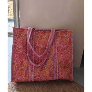 Bolsas de Mano Promocionales de la Colección de Primavera, Elegantes y Ecológicas, para Artículos de Aseo - Product Image 1